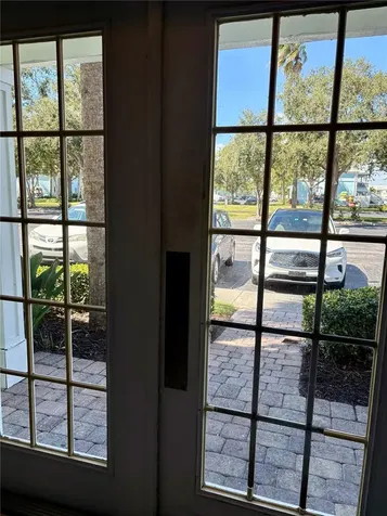 5184 Beach Drive SE St Petersburg FL 33705
