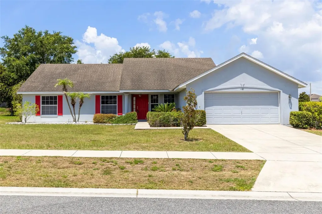 4450 Treasure Cay Road Tavares FL 32778