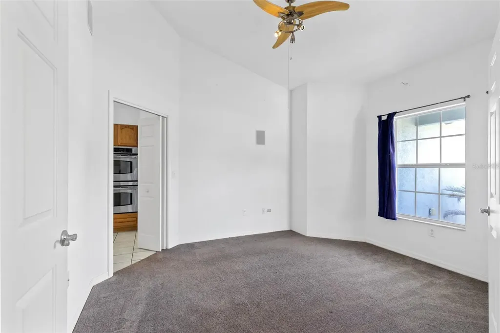 4450 Treasure Cay Road Tavares FL 32778