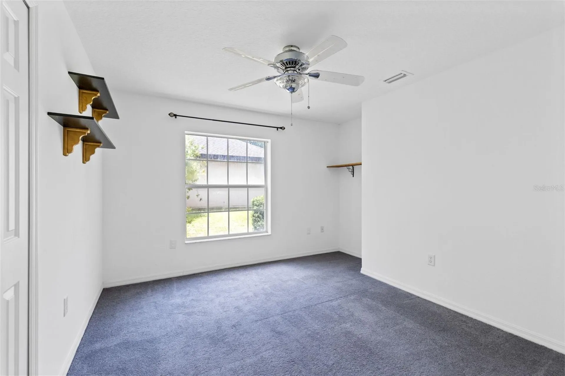 4450 Treasure Cay Road Tavares FL 32778