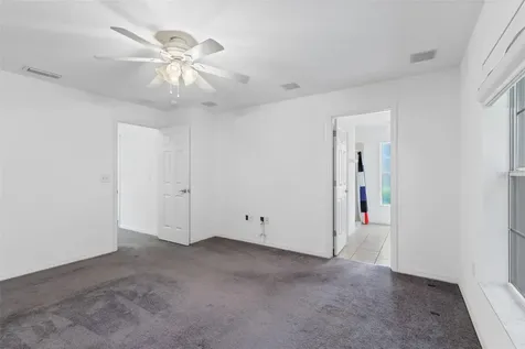 4450 Treasure Cay Road Tavares FL 32778