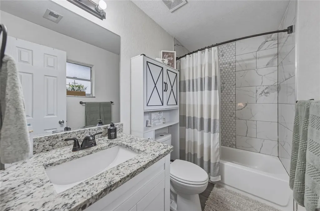 37320 Moore Drive Dade City FL 33525