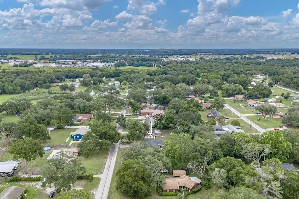37320 Moore Drive Dade City FL 33525