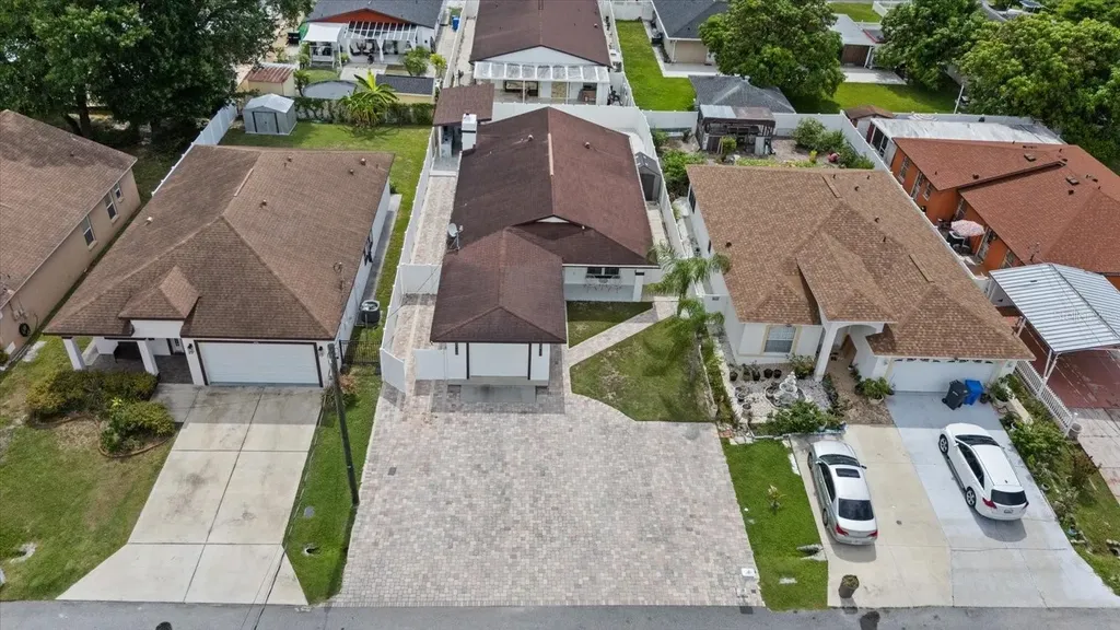 6909 N Lois Avenue Tampa FL 33614