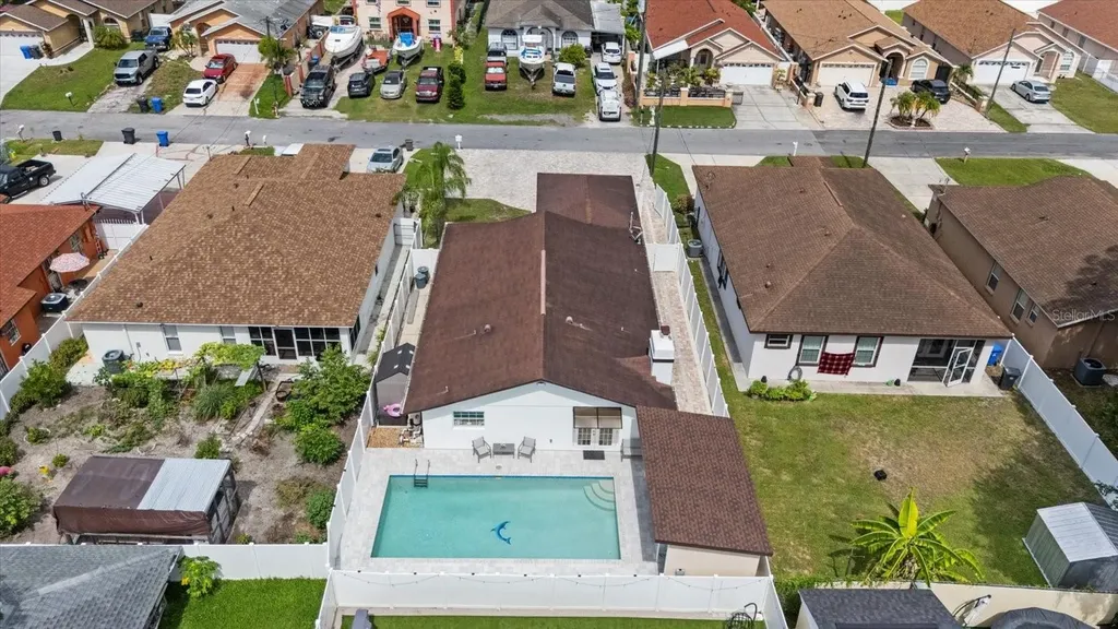 6909 N Lois Avenue Tampa FL 33614