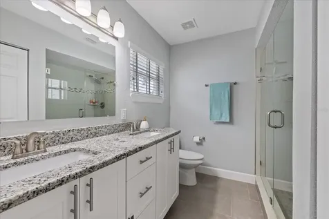 6909 N Lois Avenue Tampa FL 33614