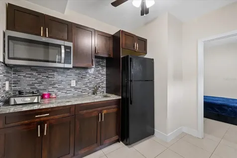 6909 N Lois Avenue Tampa FL 33614