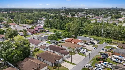 6909 N Lois Avenue Tampa FL 33614