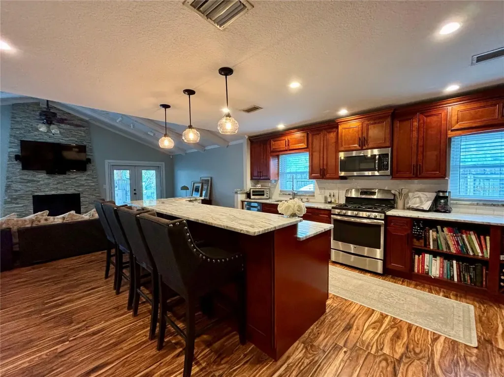 428 Harbour Island Road Orlando FL 32809