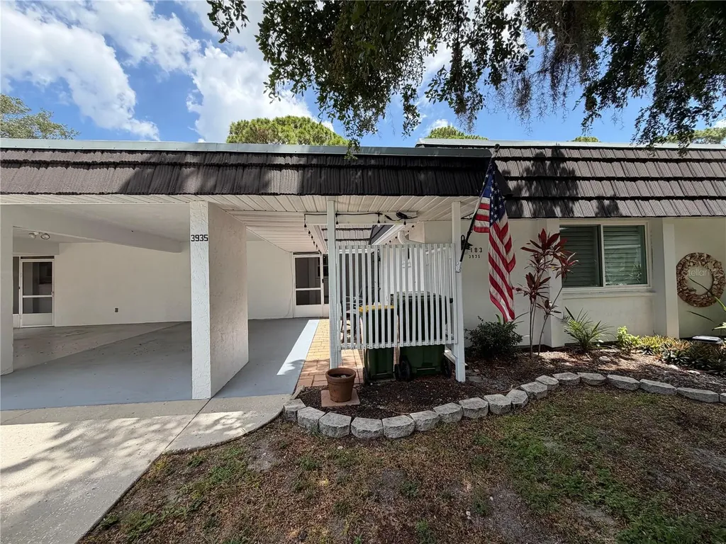3935 Panola Lane Sarasota FL 34232