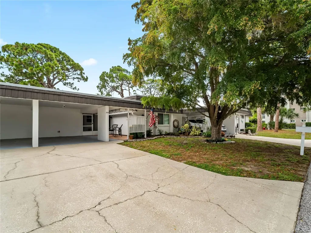 3935 Panola Lane Sarasota FL 34232