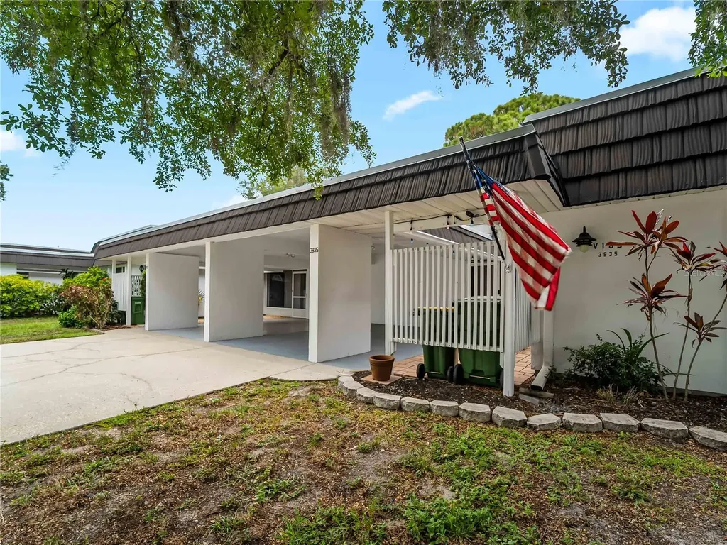 3935 Panola Lane Sarasota FL 34232