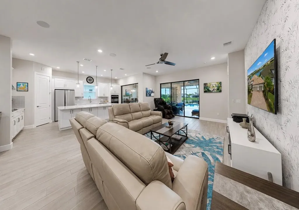 5312 Caserta Court Palmetto FL 34221