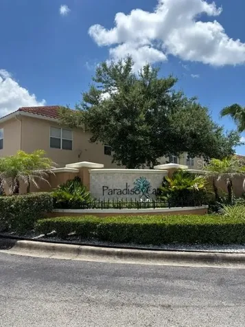 5479 Paradise Cay Circle Kissimmee FL 34746