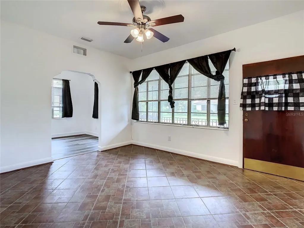 2211 Durham Street Tampa FL 33605