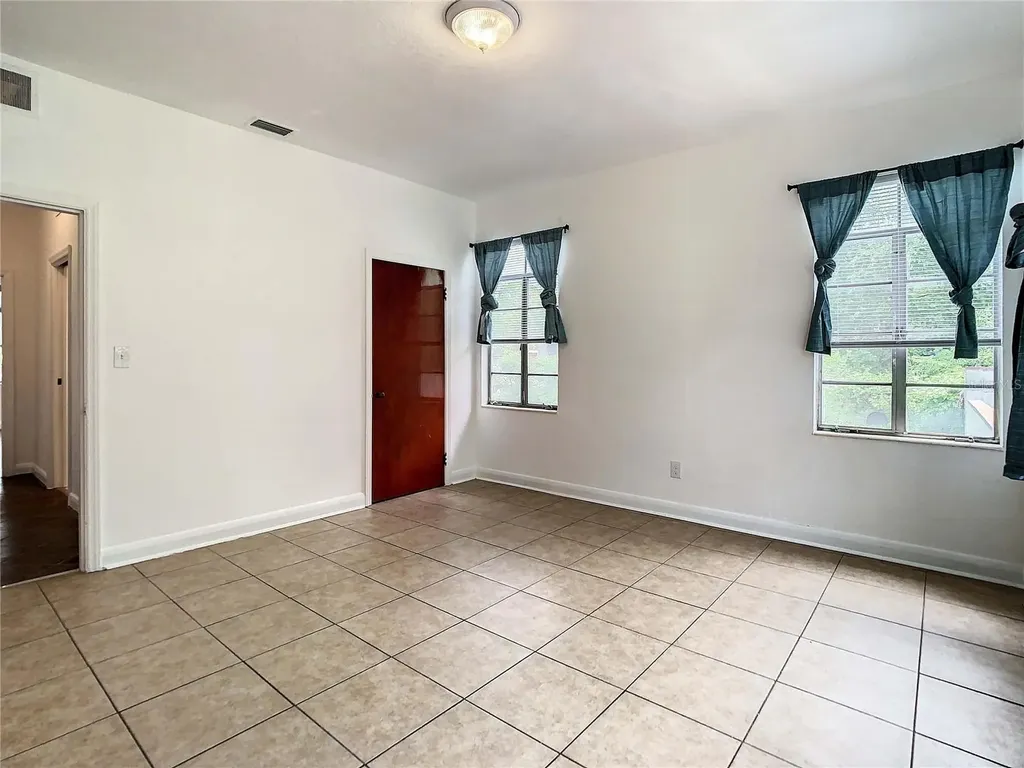 2211 Durham Street Tampa FL 33605