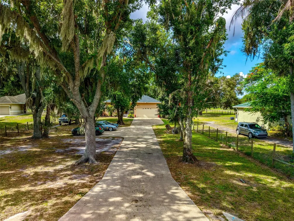 11851 69th Street E Parrish FL 34219