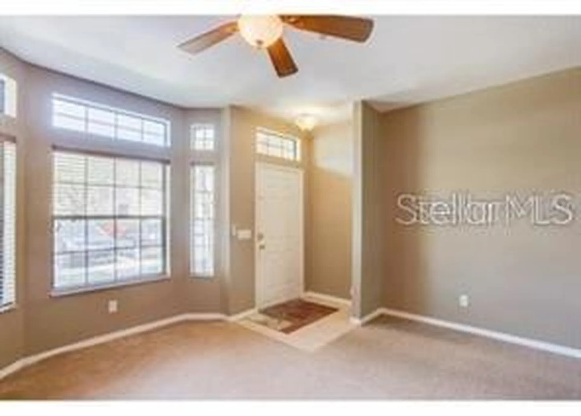 6037 Scotchwood Glen Orlando FL 32822