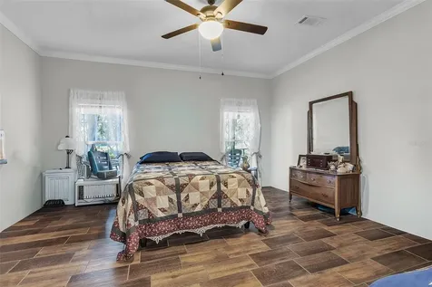 601 Purvis Road Seville FL 32190