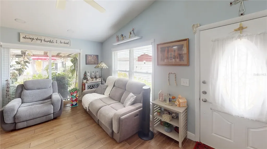 1215 Coolmont Drive Brandon FL 33511