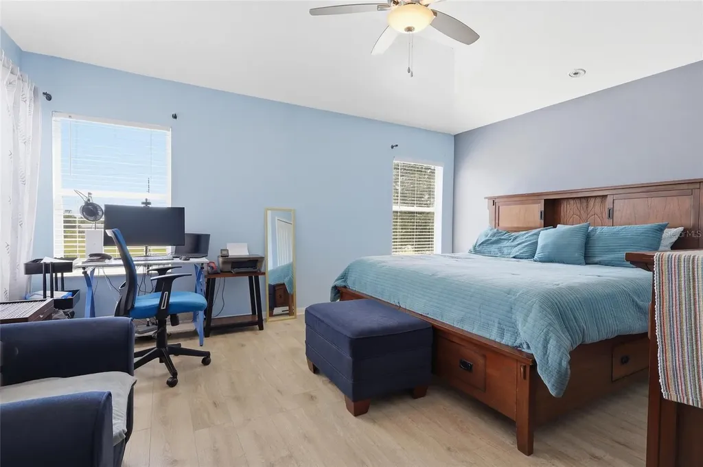 7902 Carriage Pointe Drive Gibsonton FL 33534