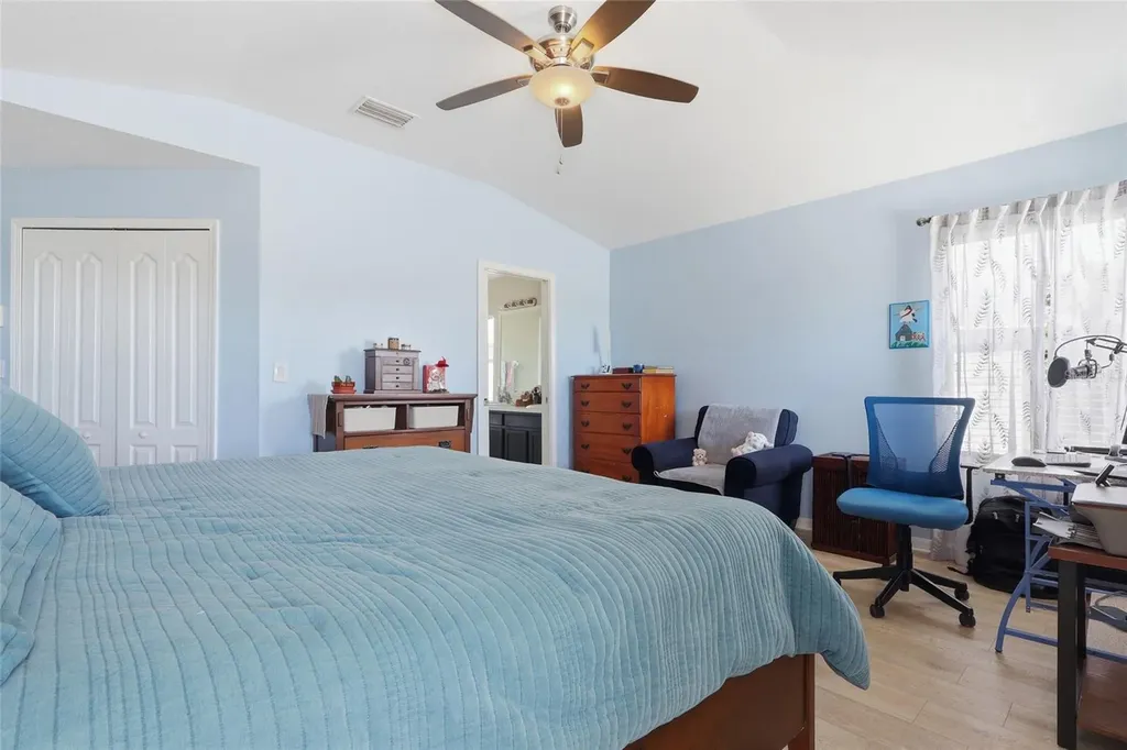 7902 Carriage Pointe Drive Gibsonton FL 33534