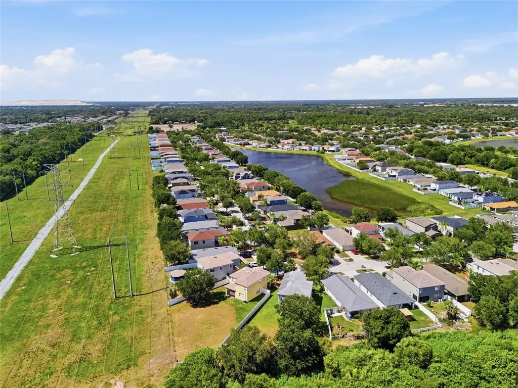 7902 Carriage Pointe Drive Gibsonton FL 33534