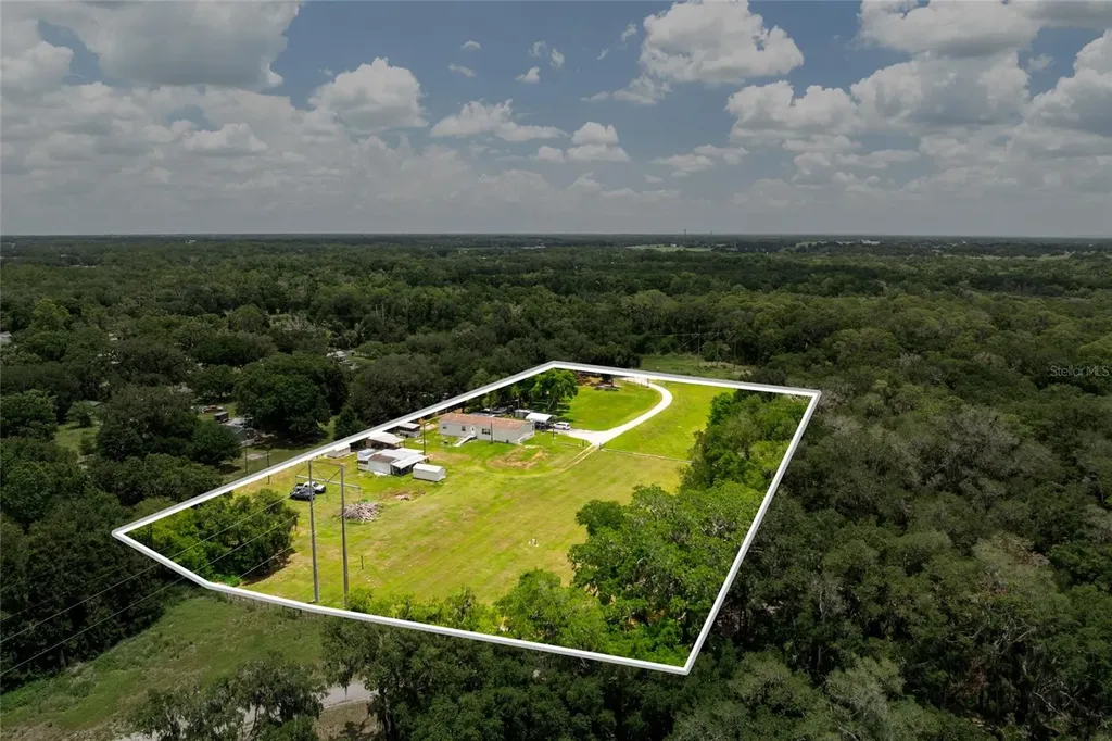 5709 Luckasavage Road Plant City FL 33567
