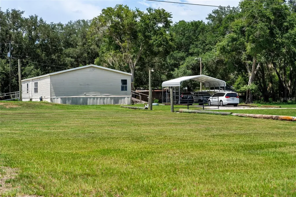 5709 Luckasavage Road Plant City FL 33567