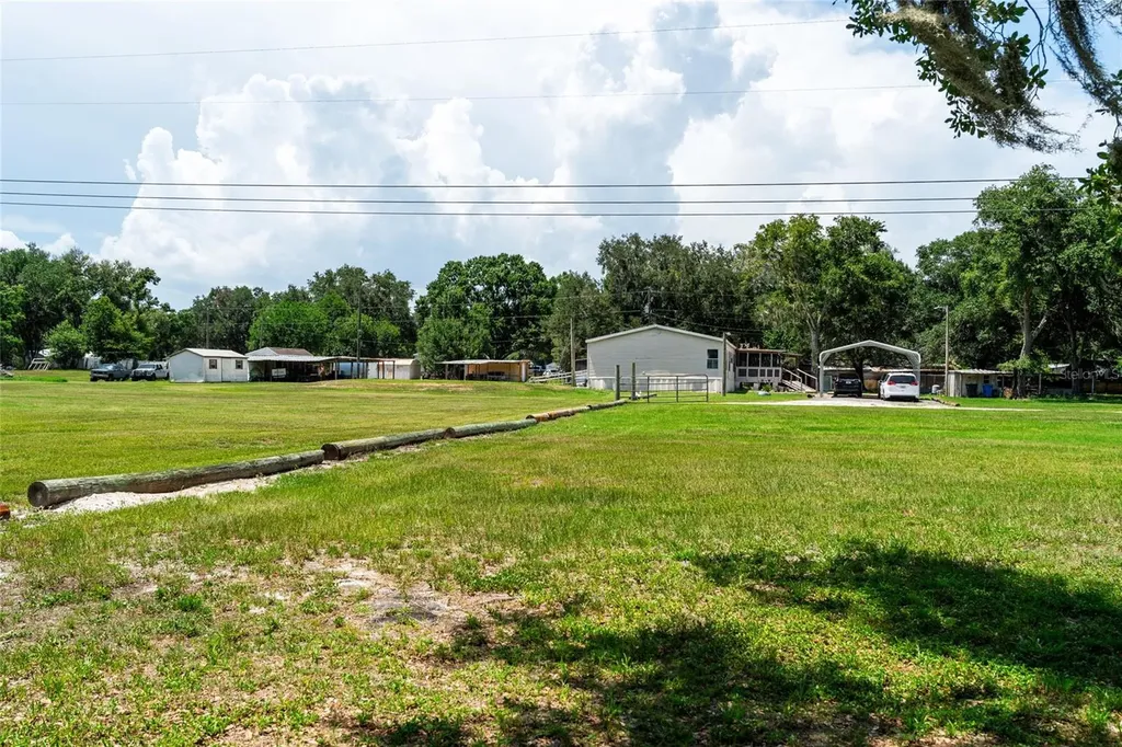 5709 Luckasavage Road Plant City FL 33567