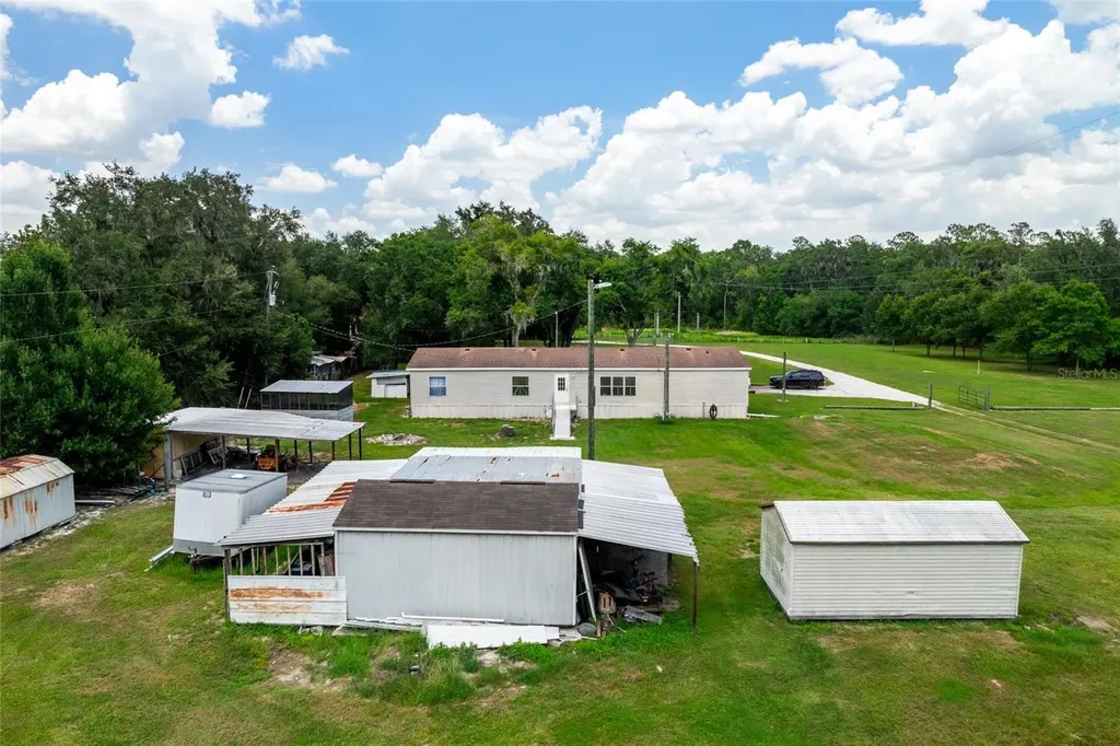 5709 Luckasavage Road Plant City FL 33567