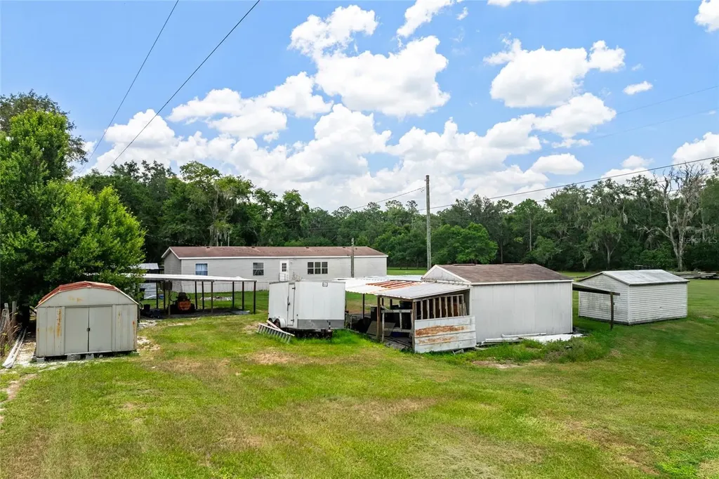 5709 Luckasavage Road Plant City FL 33567