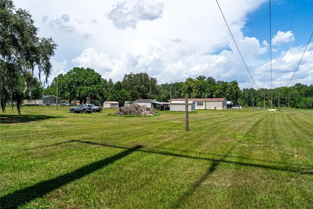 5709 Luckasavage Road Plant City FL 33567