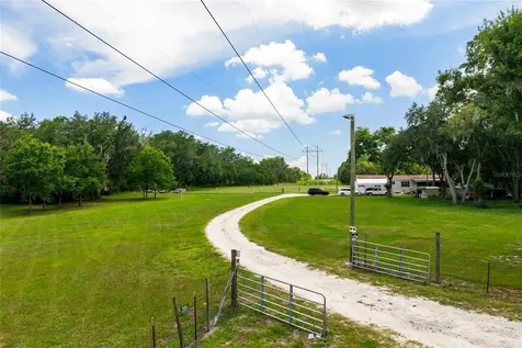 5709 Luckasavage Road Plant City FL 33567