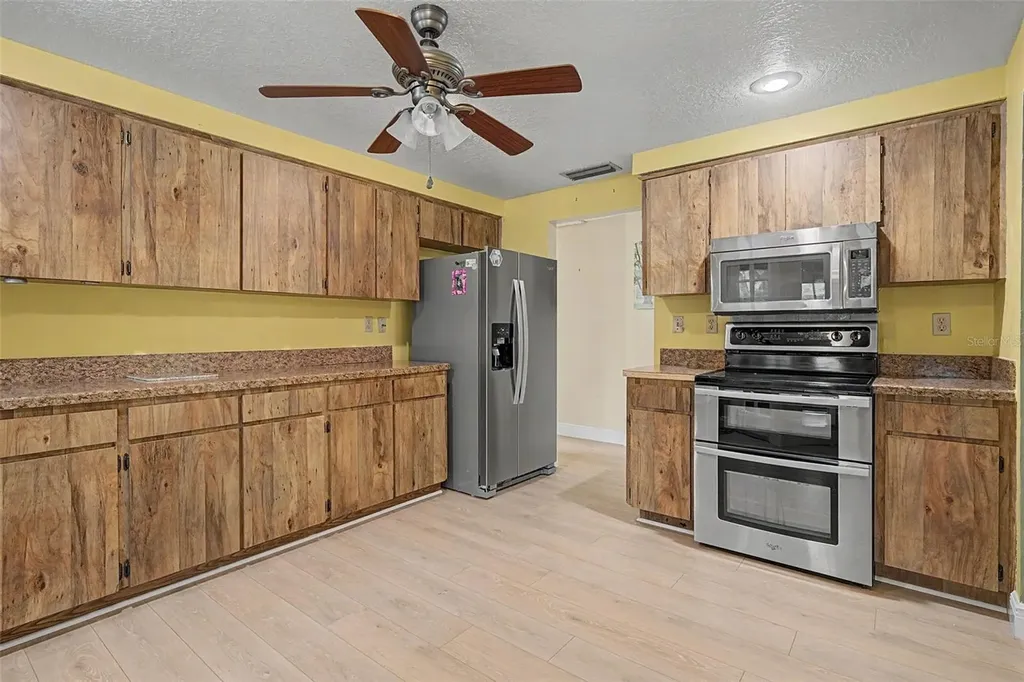 1100 Persimmon Drive Palm Harbor FL 34683