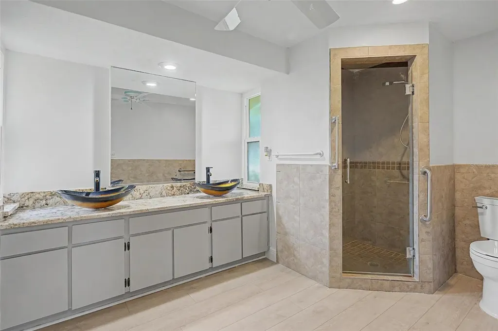 1100 Persimmon Drive Palm Harbor FL 34683