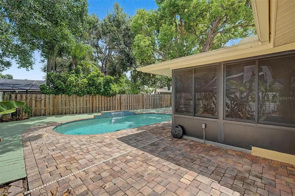 1100 Persimmon Drive Palm Harbor FL 34683