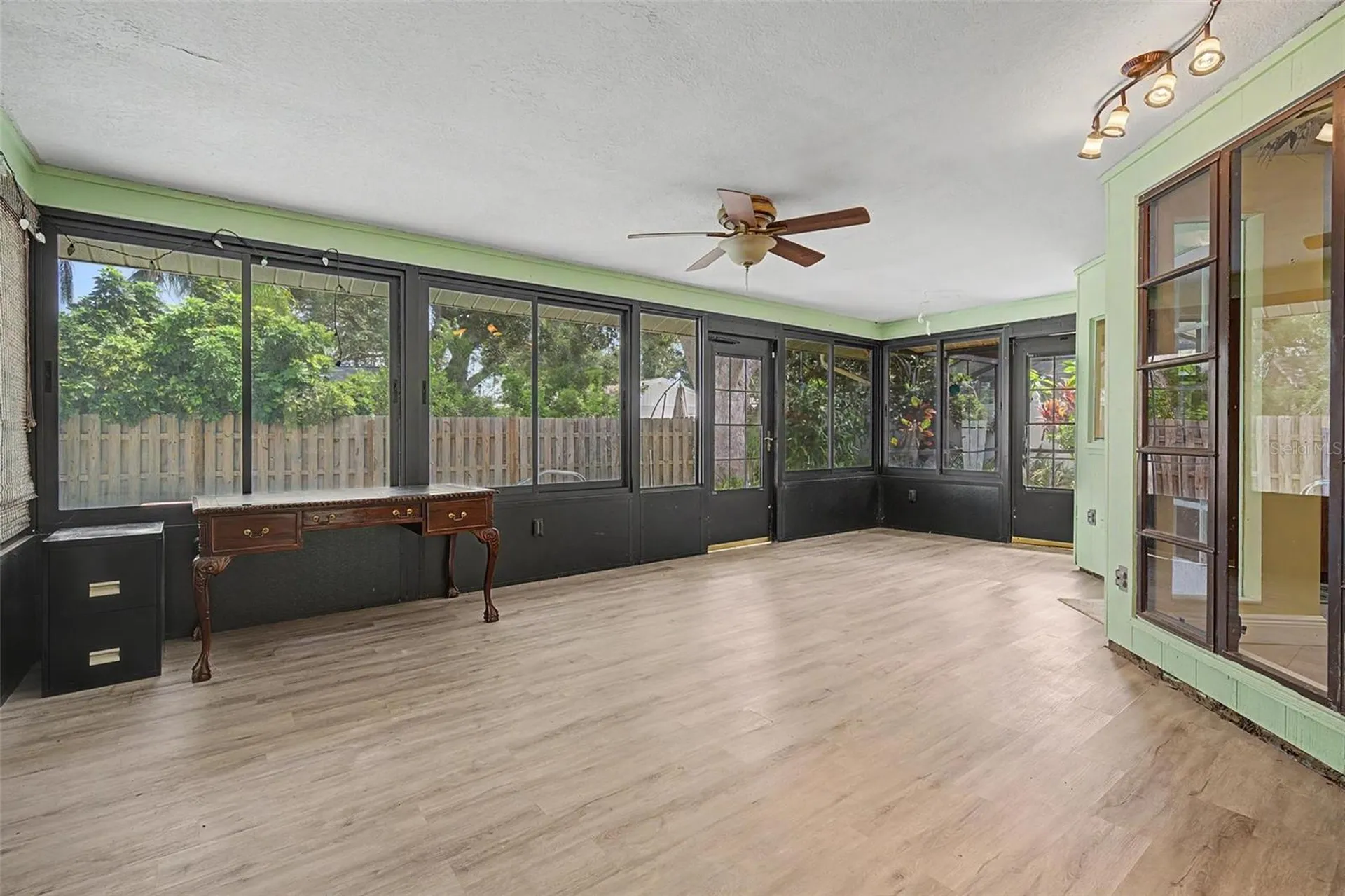1100 Persimmon Drive Palm Harbor FL 34683