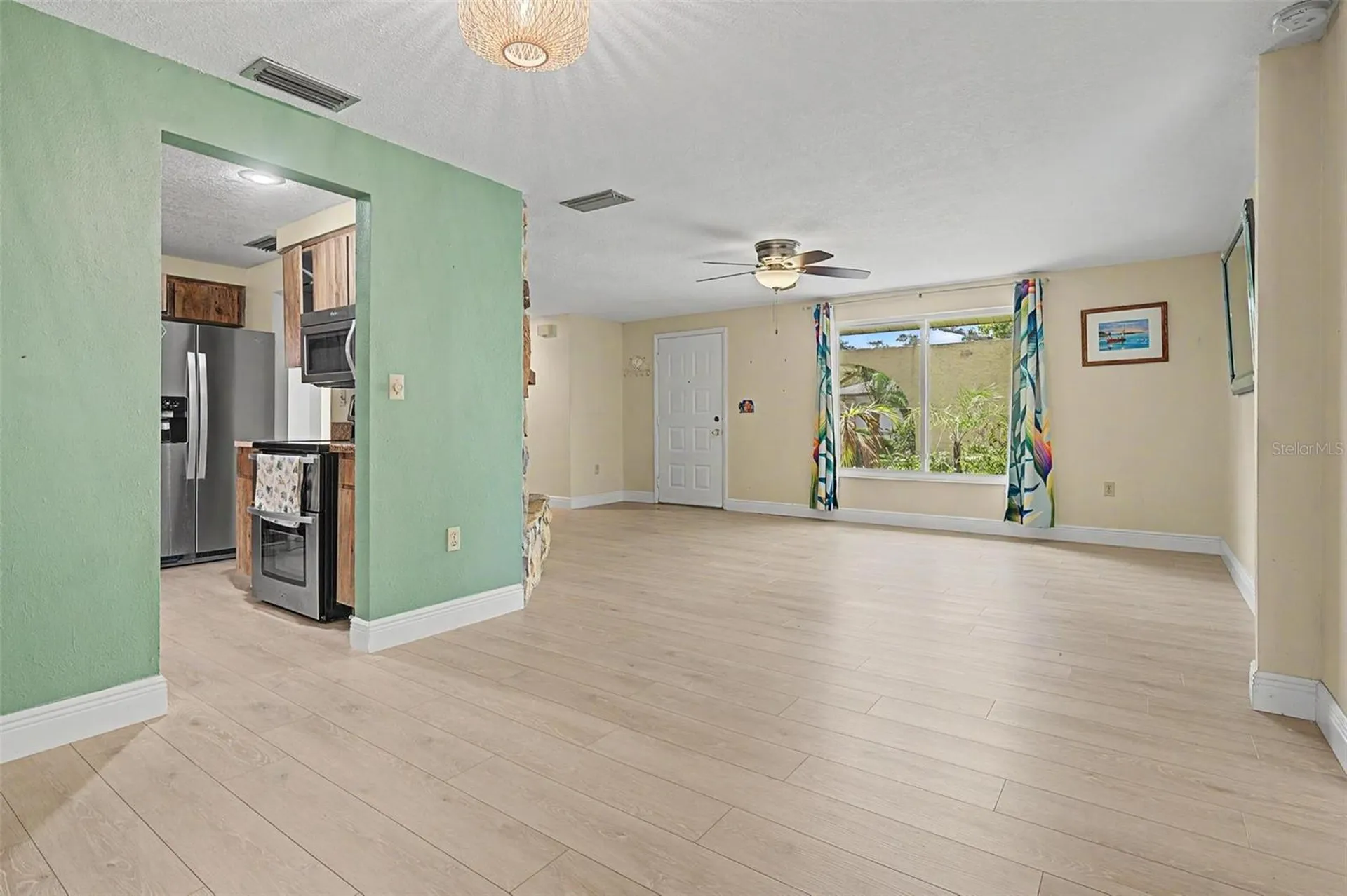 1100 Persimmon Drive Palm Harbor FL 34683