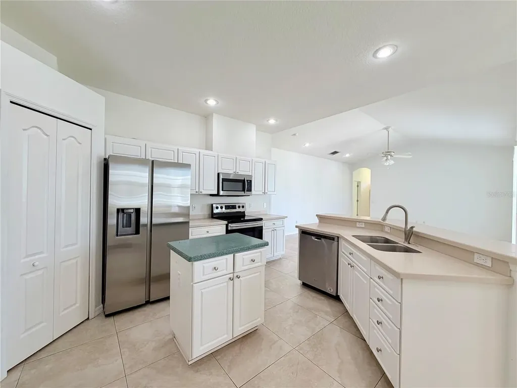 14606 Coral Berry Drive Tampa FL 33626