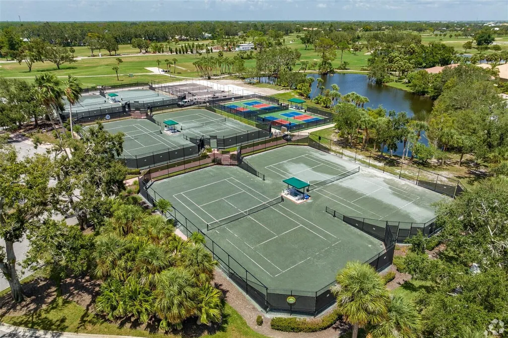 10735 Trophy Drive Englewood FL 34223