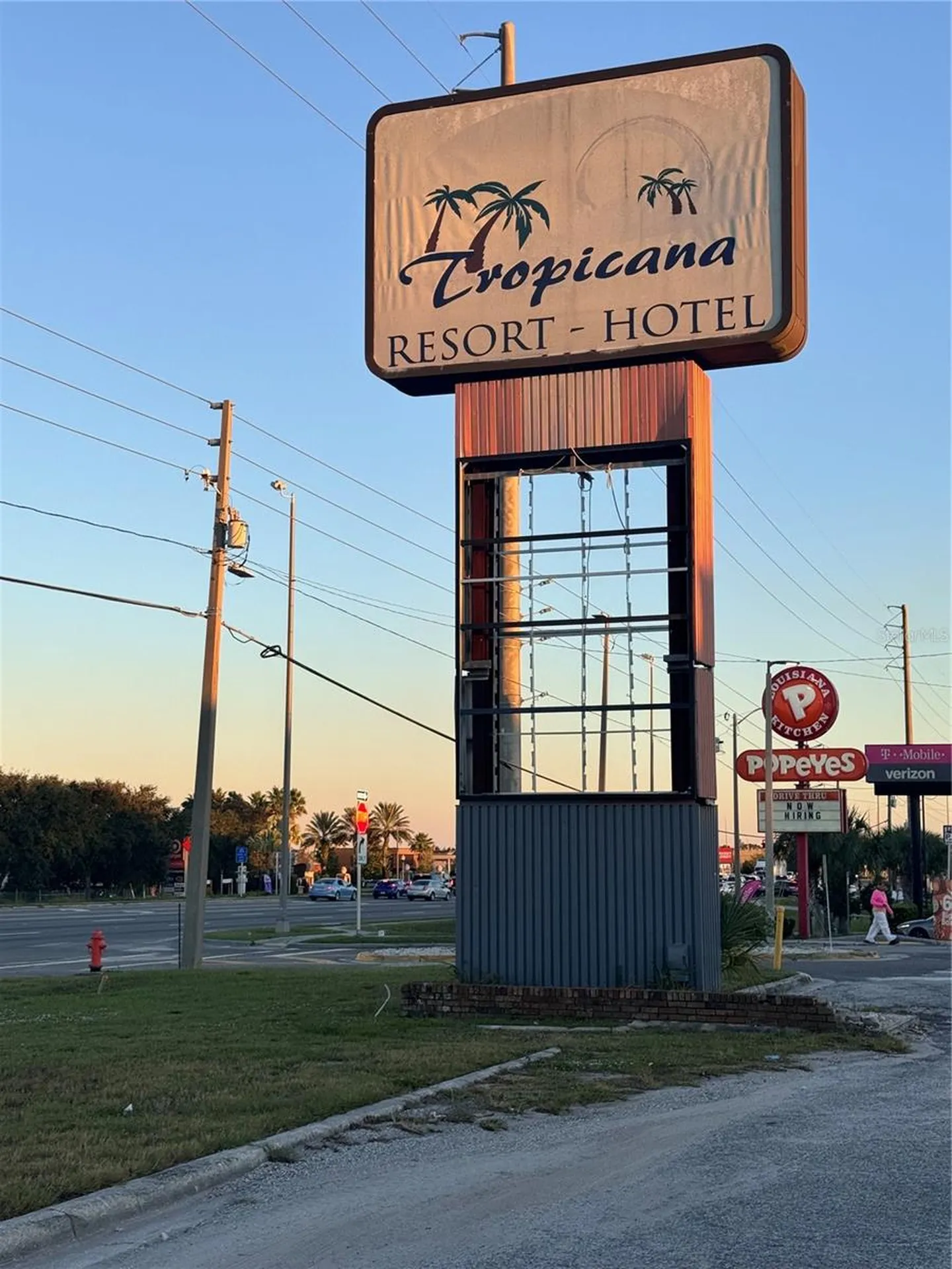 43420 Highway 27 Davenport FL 33837