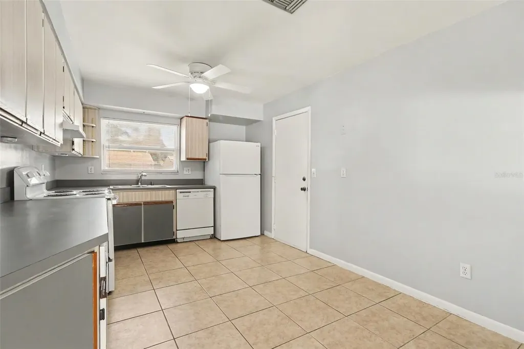 10157 Bluff Court Orlando FL 32821