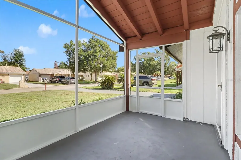 10157 Bluff Court Orlando FL 32821