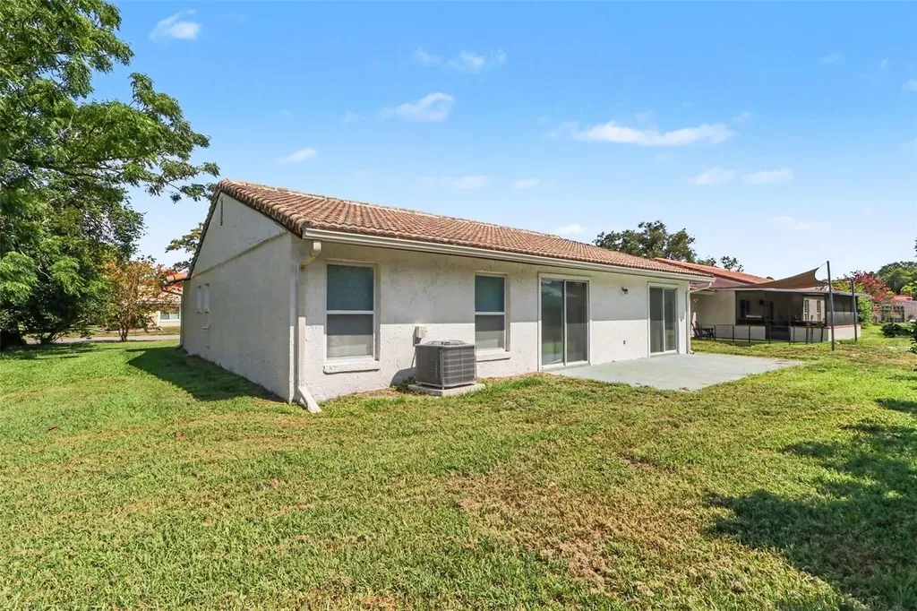 10157 Bluff Court Orlando FL 32821