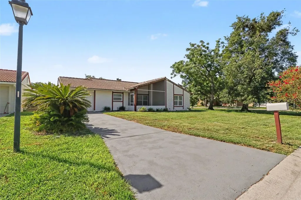 10157 Bluff Court Orlando FL 32821