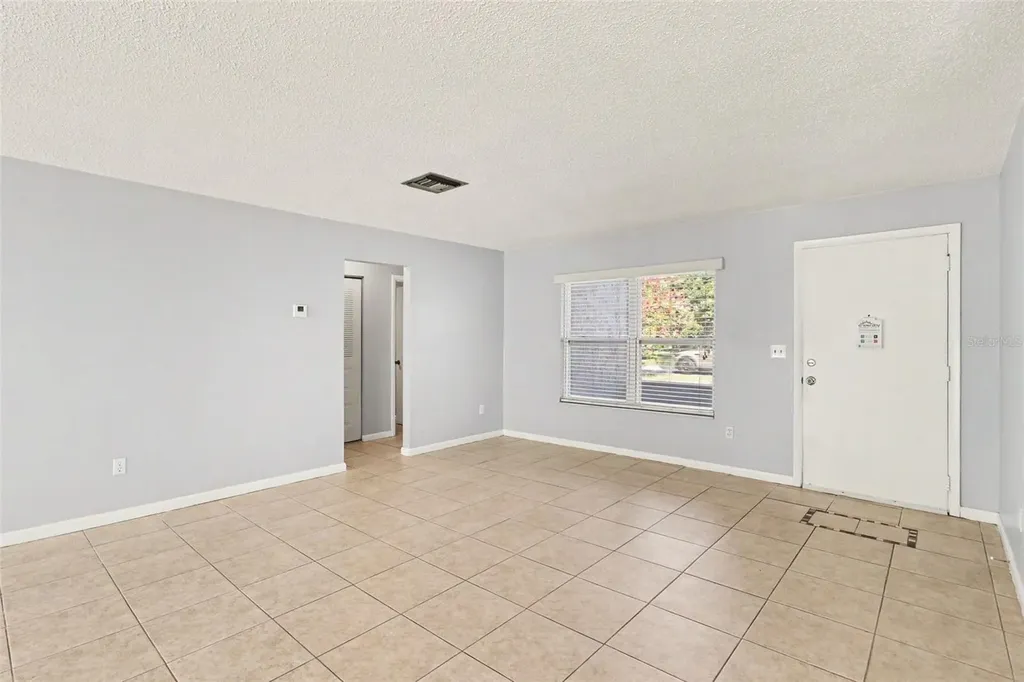 10157 Bluff Court Orlando FL 32821