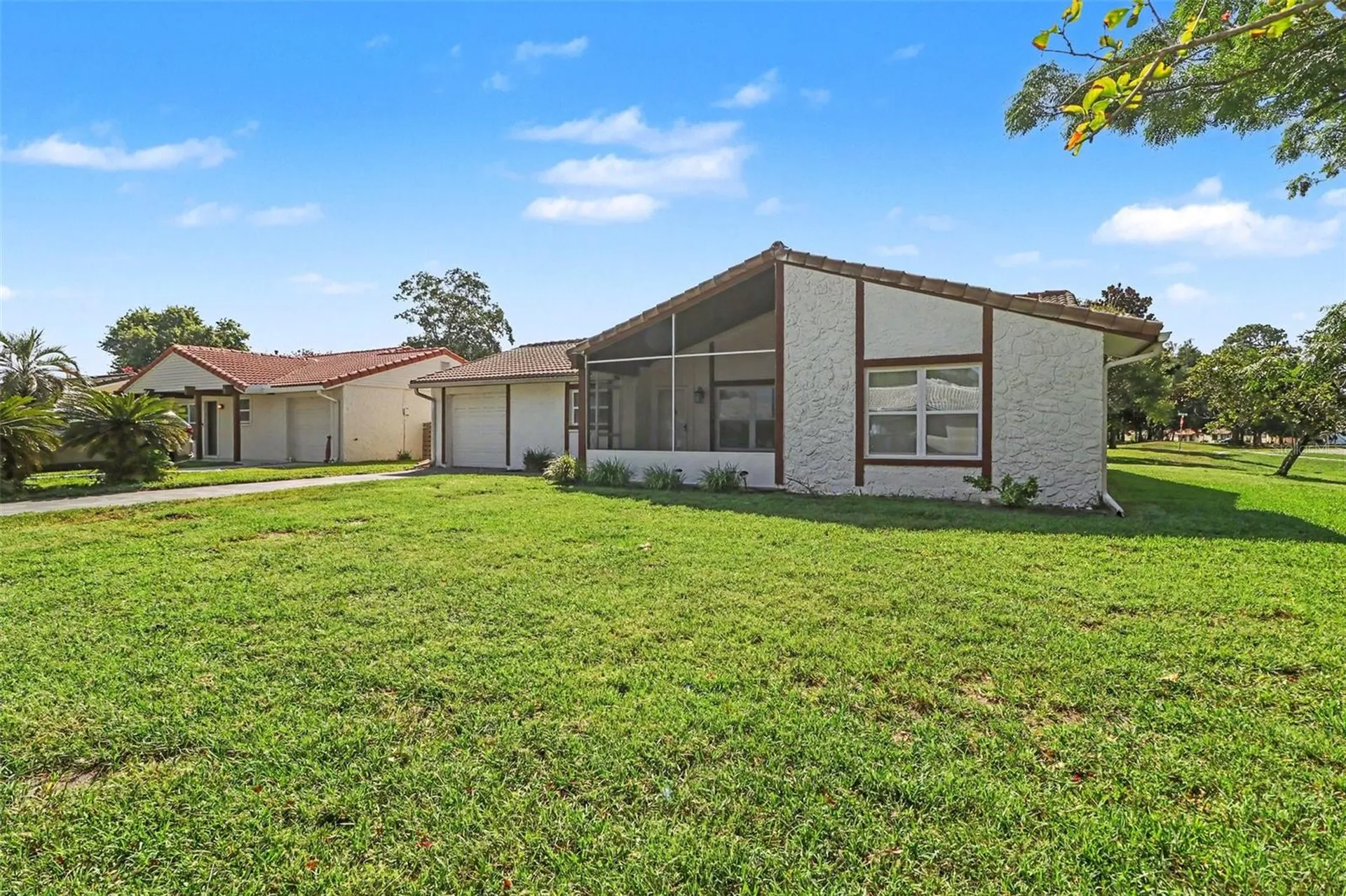 10157 Bluff Court Orlando FL 32821