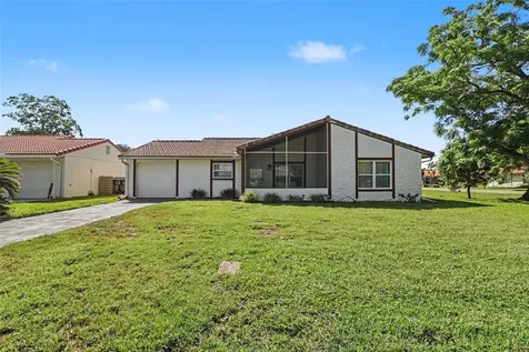 10157 Bluff Court Orlando FL 32821