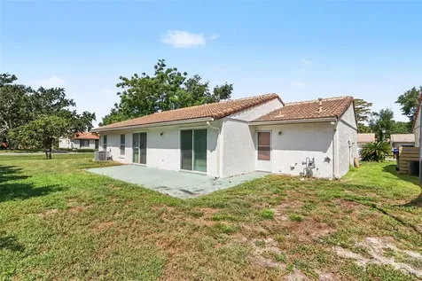 10157 Bluff Court Orlando FL 32821